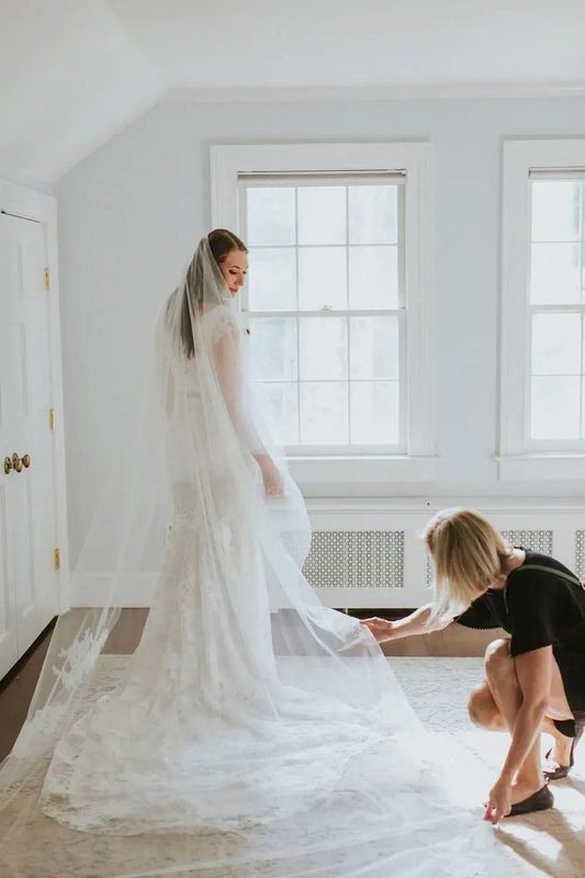 THE REAL WEDDING MORNING TIMELINE From a Bridal Dresser