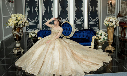 Attending the Court of Dreams Ball? Luxury Fantasy Ball Dressing, Costume Steaming & Wardrobe Support