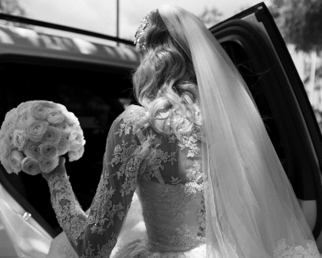 BRIDAL DRESSER AT ST PANCRAS RENAISSANCE HOTEL