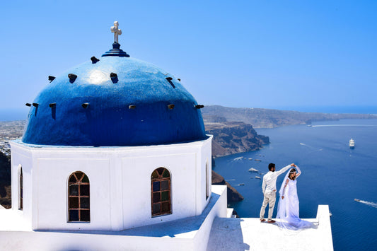 Bridal Dresser Santorini | Wedding Morning Support