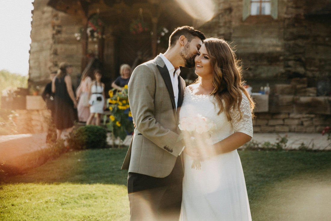 Bridal Dresser Birmingham | Wedding Morning Support