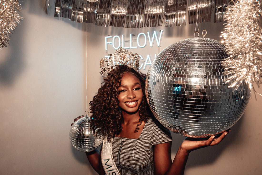 Why Hire a Pageant Dresser? Confidence and Stage Performance