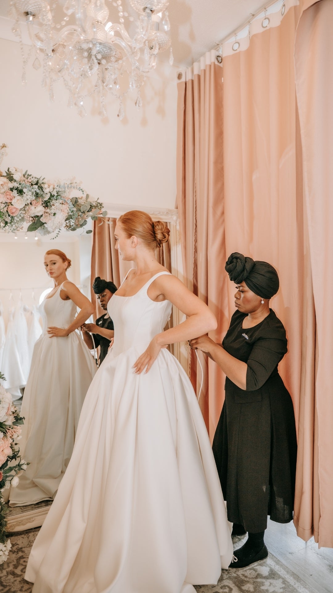 BRIDAL DRESSER