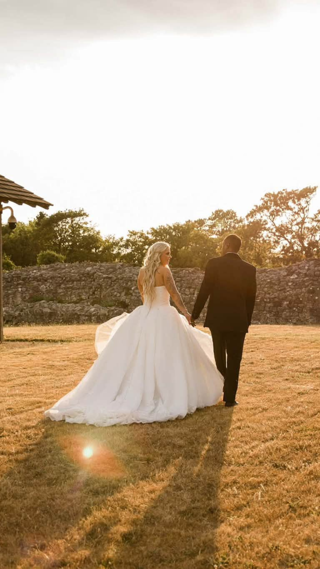 DESTINATION WEDDING DAY DRESSING SERVICE & WEDDING WARDROBE MANAGEMENT