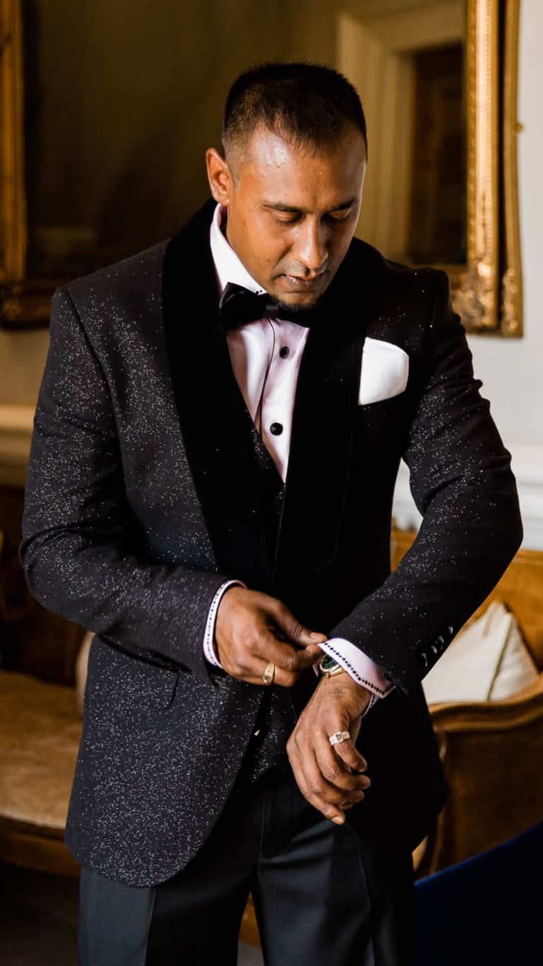GROOM SUIT STEAM SERVICE