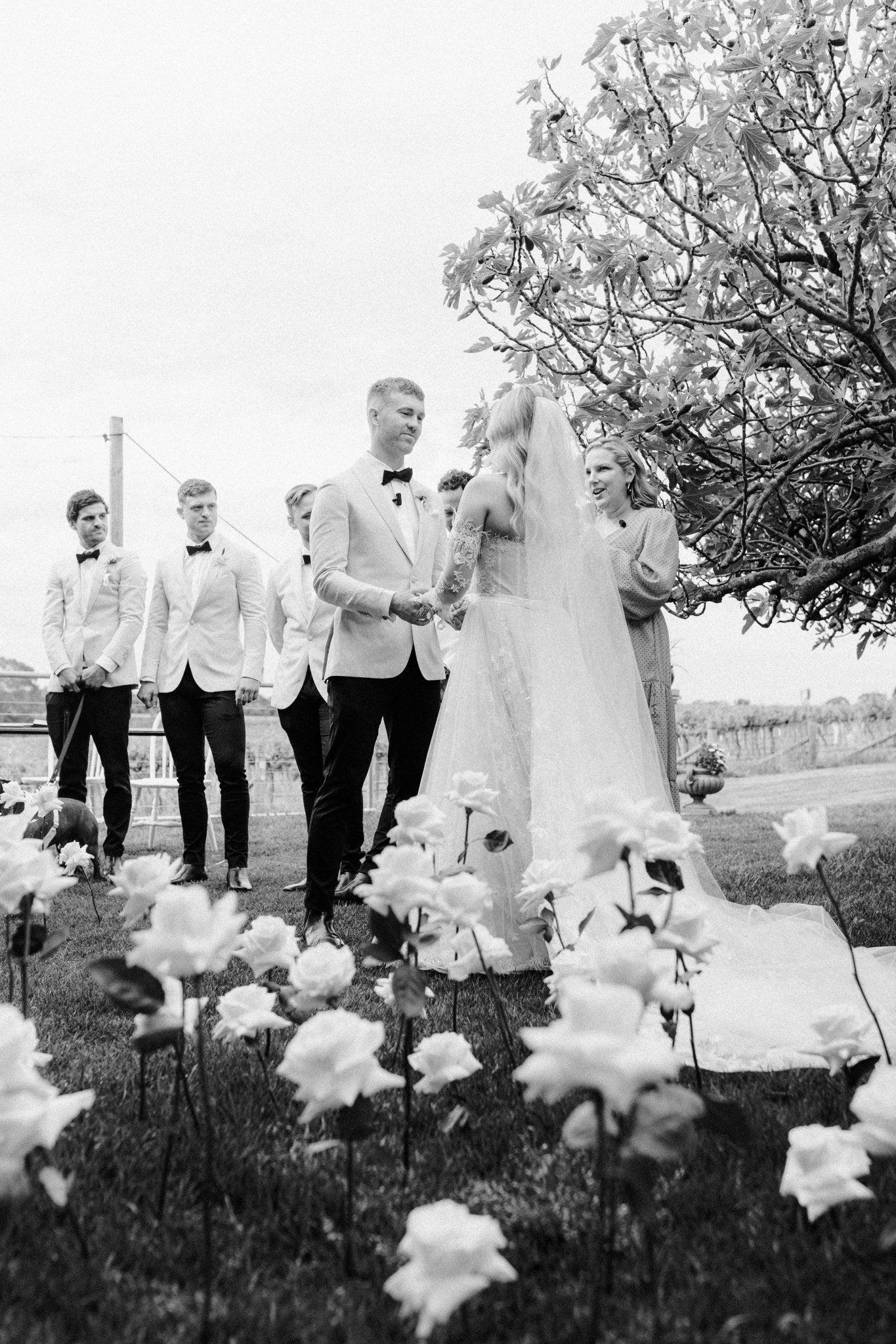 BRIDAL WARDROBE SUPPORT - PARTY OF 6