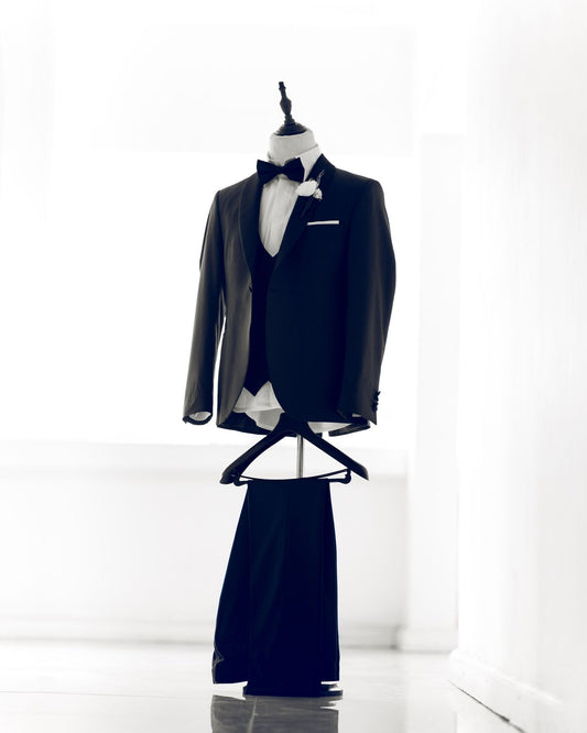 AFTER WEDDING SUIT CARE PACKING SERVICE LONDON & UK